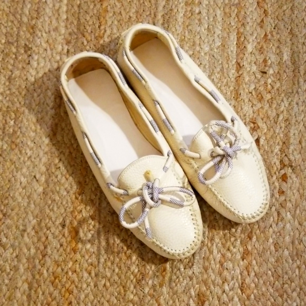 Louis Vuitton ladies loafers beige/ off white